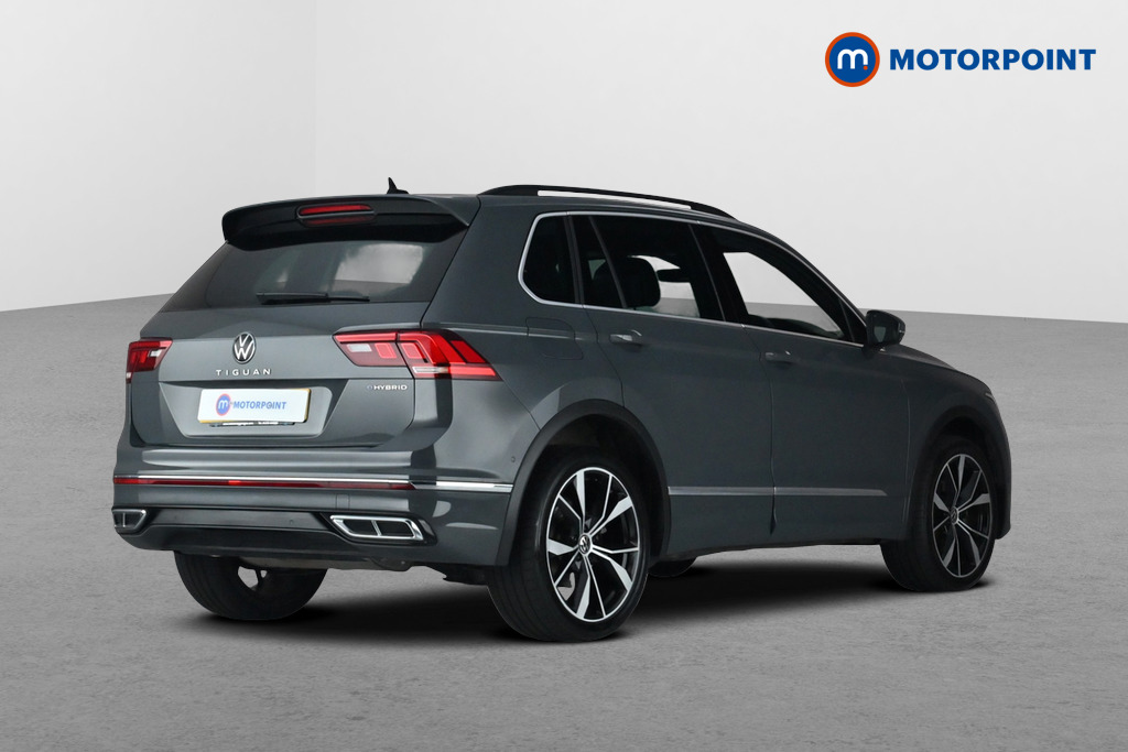 Volkswagen Tiguan R-Line Automatic Petrol Plug-In Hybrid SUV - Stock Number (1678033) - Passenger side rear corner