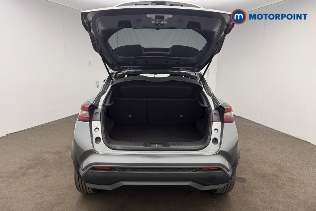 Nissan Juke N-Connecta Manual Petrol SUV - Stock Number (1678289) - 16th supplementary image