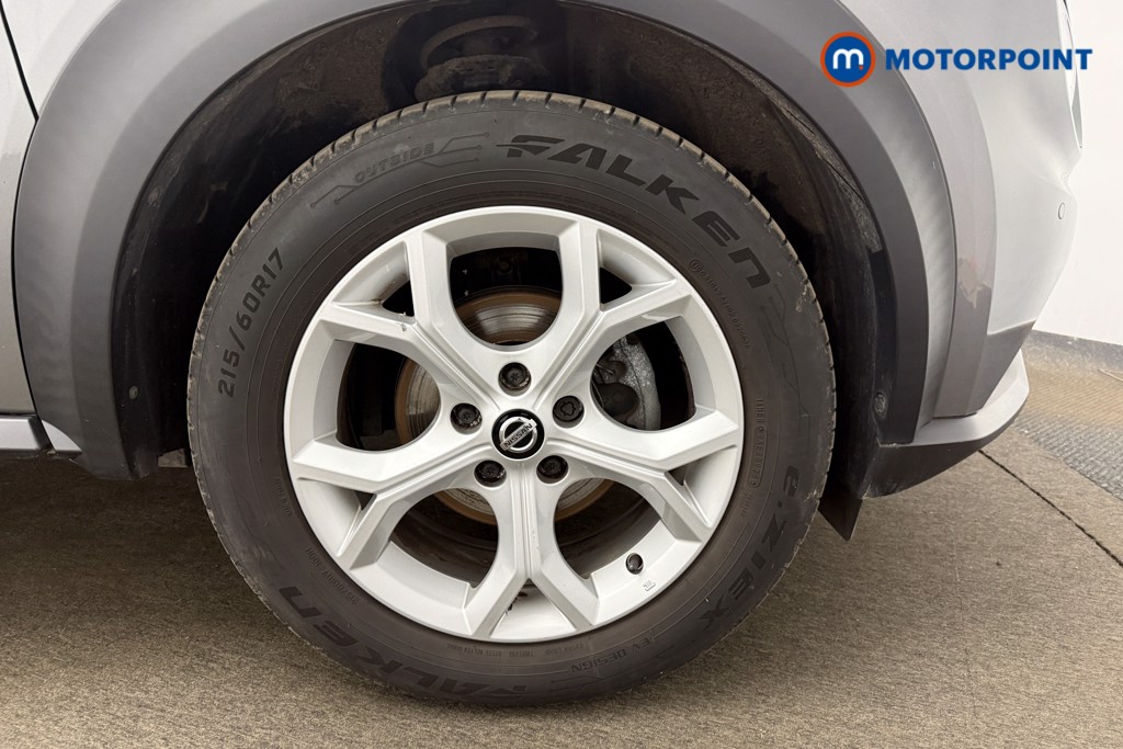 Nissan Juke N-Connecta Manual Petrol SUV - Stock Number (1678289) - 20th supplementary image