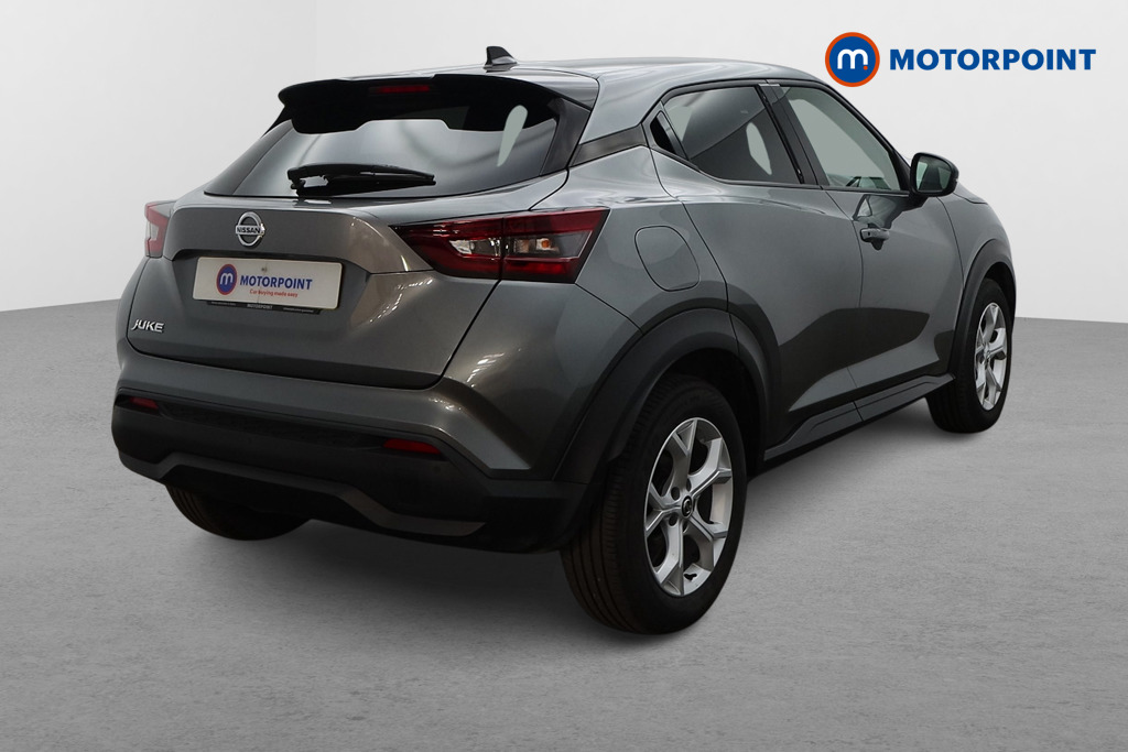 Nissan Juke N-Connecta Manual Petrol SUV - Stock Number (1678289) - Drivers side rear corner