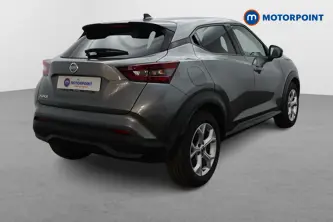 Nissan Juke N-Connecta Manual Petrol SUV - Stock Number (1678289) - Drivers side rear corner