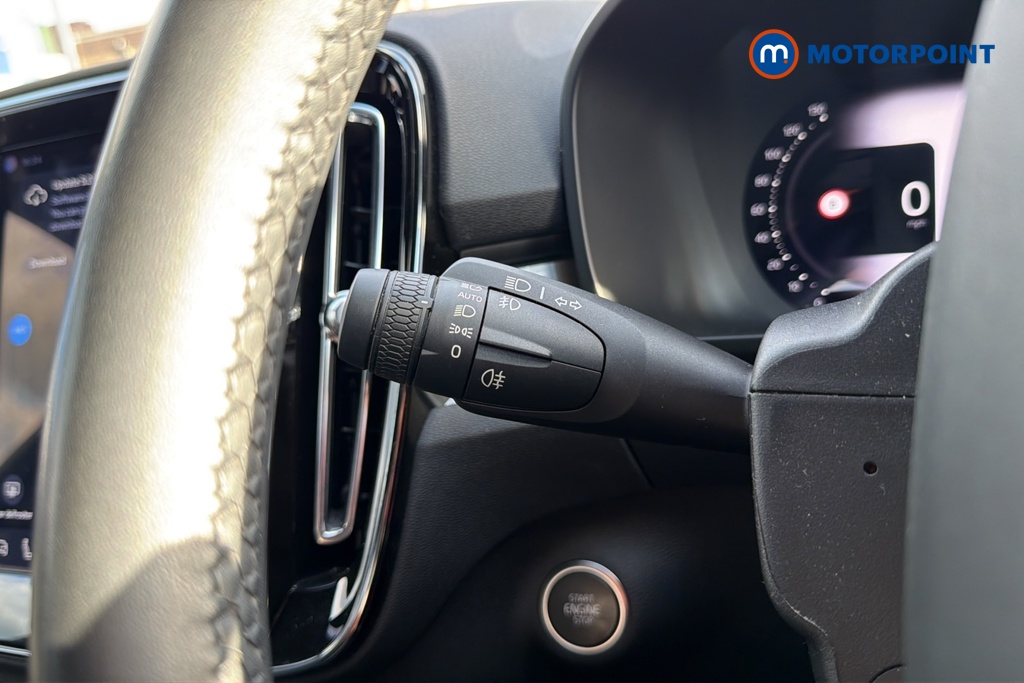 Volvo Xc40 Plus Automatic Petrol SUV - Stock Number (1678340) - 11th supplementary image