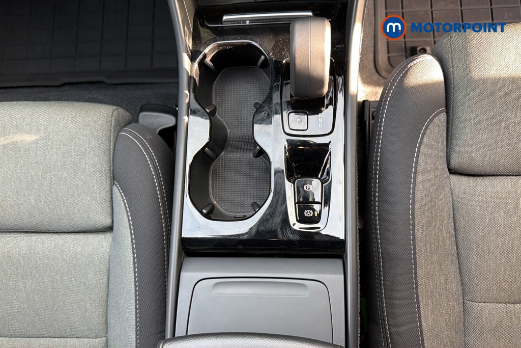 Volvo Xc40 Plus Automatic Petrol SUV - Stock Number (1678340) - 15th supplementary image