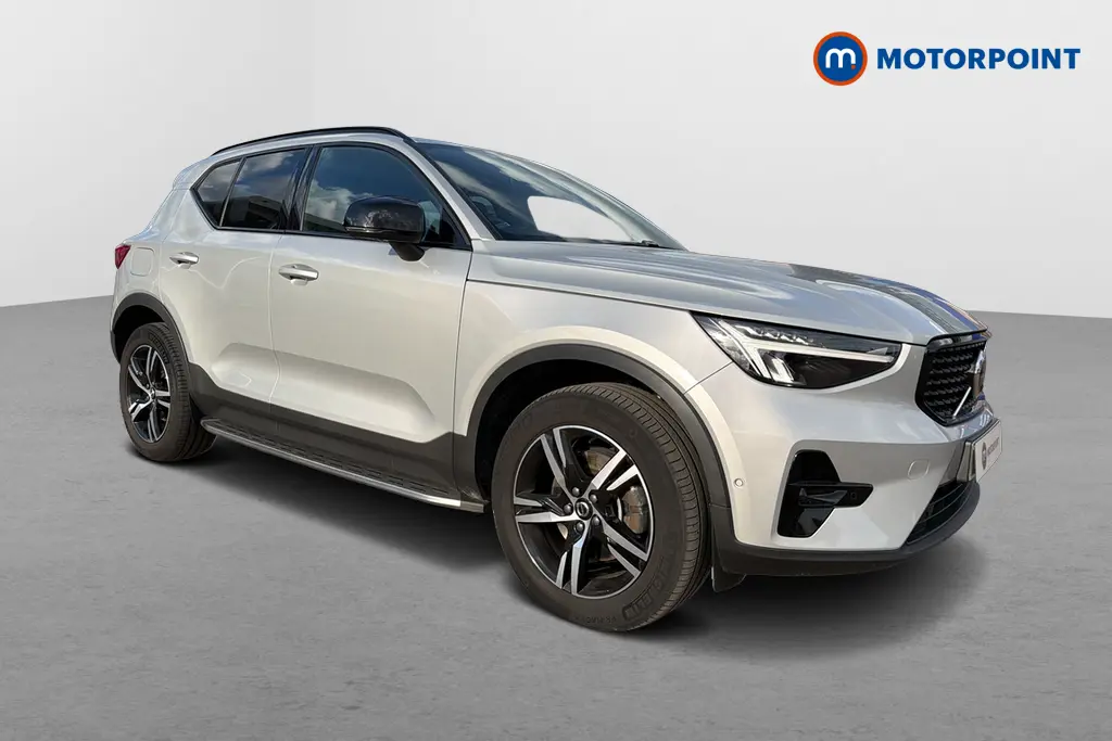2023 Volvo XC40