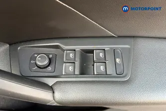 Volkswagen Tiguan R-Line Automatic Petrol SUV - Stock Number (1678348) - 19th supplementary image