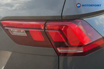 Volkswagen Tiguan R-Line Automatic Petrol SUV - Stock Number (1678348) - 36th supplementary image