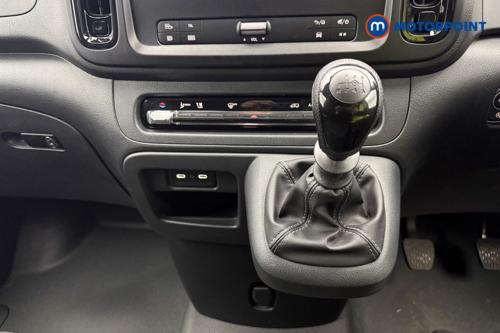 Mercedes-Benz Vito PRO Manual Diesel Panel Van - Stock Number (1678944) - 8th supplementary image