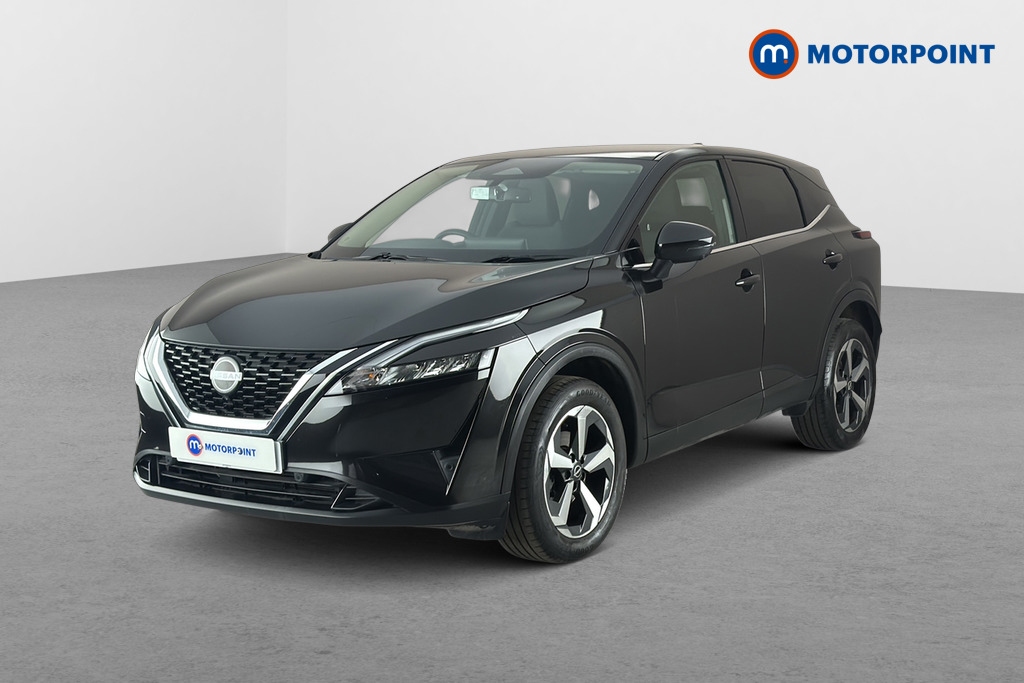 Nissan Qashqai N-Connecta Manual Petrol SUV - Stock Number (1678965) - Passenger side front corner