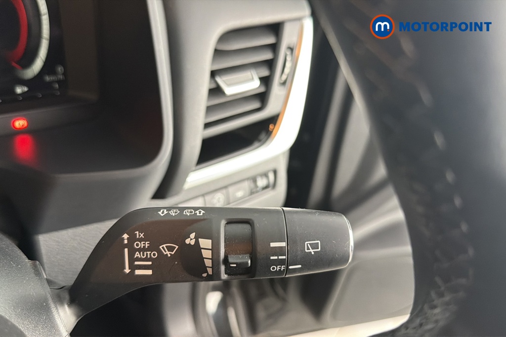 Nissan Qashqai N-Connecta Manual Petrol SUV - Stock Number (1678965) - 6th supplementary image
