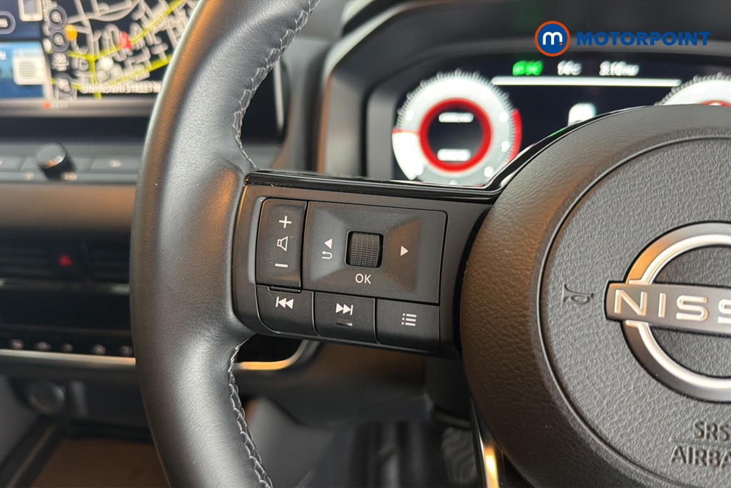 Nissan Qashqai N-Connecta Manual Petrol SUV - Stock Number (1678967) - 4th supplementary image