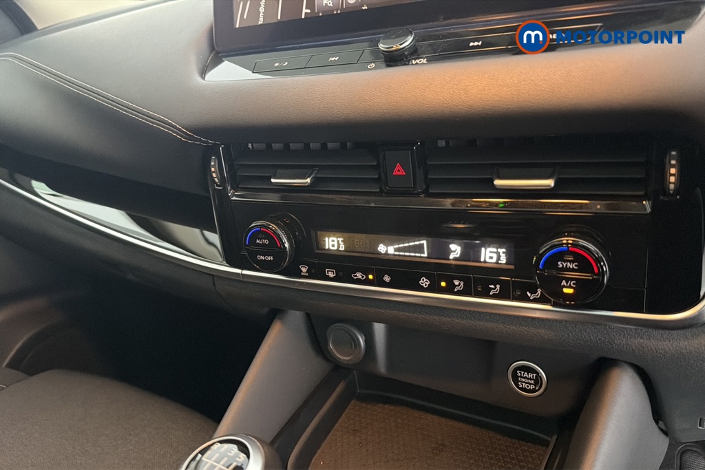 Nissan Qashqai N-Connecta Manual Petrol SUV - Stock Number (1678967) - 12th supplementary image