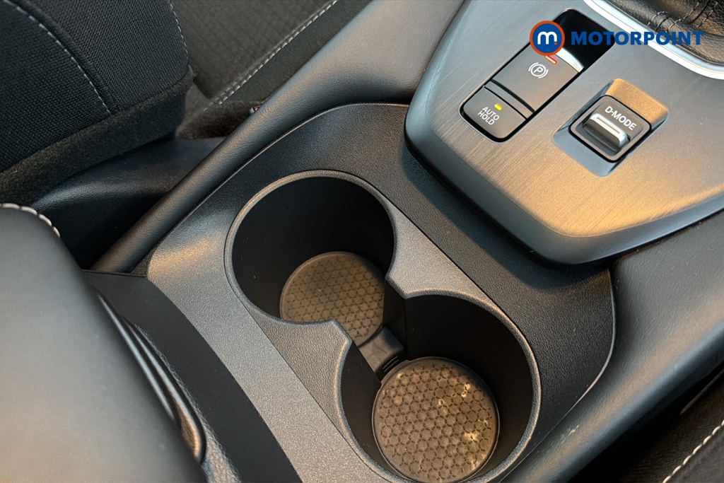 Nissan Qashqai N-Connecta Manual Petrol SUV - Stock Number (1678967) - 16th supplementary image