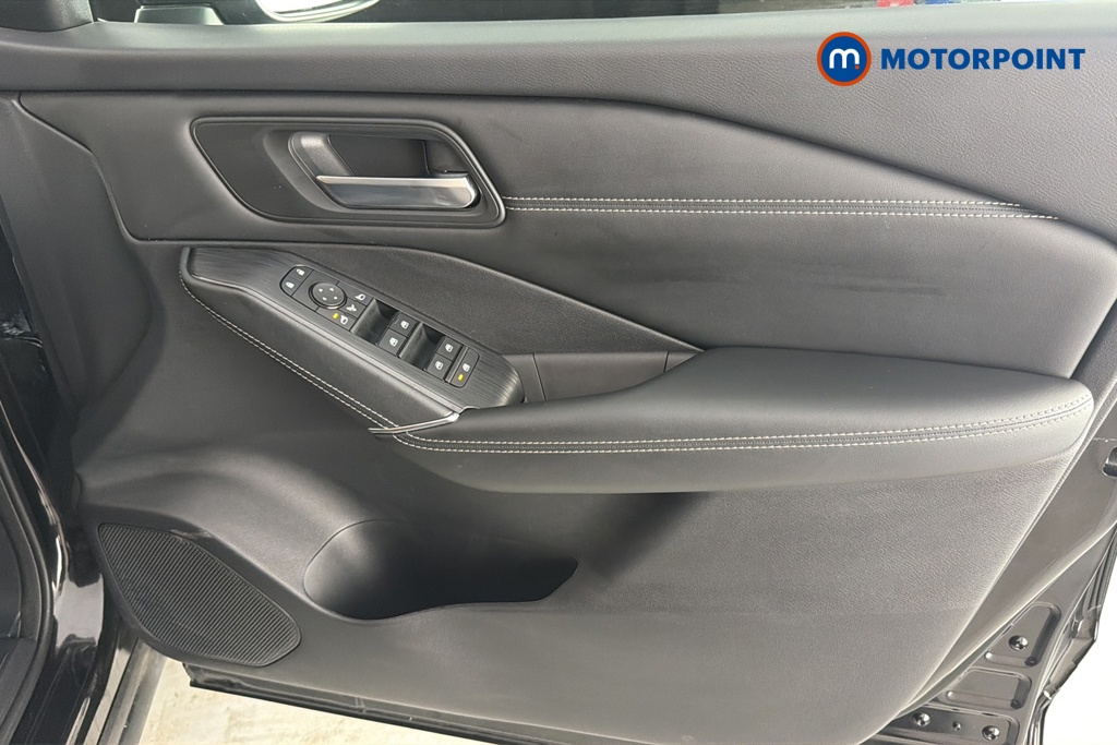 Nissan Qashqai N-Connecta Manual Petrol SUV - Stock Number (1678967) - 18th supplementary image