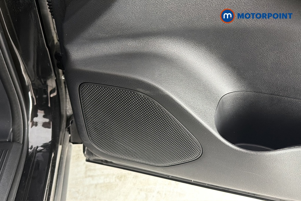 Nissan Qashqai N-Connecta Manual Petrol SUV - Stock Number (1678967) - 21st supplementary image