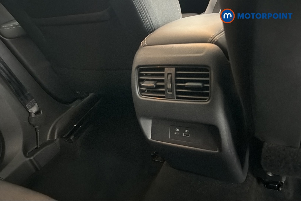 Nissan Qashqai N-Connecta Manual Petrol SUV - Stock Number (1678967) - 28th supplementary image