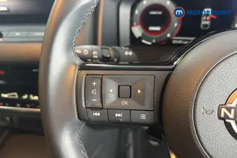 Nissan Qashqai N-Connecta Manual Petrol SUV - Stock Number (1678968) - 4th supplementary image