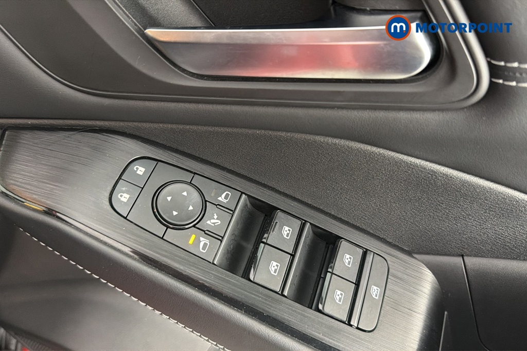 Nissan Qashqai N-Connecta Manual Petrol SUV - Stock Number (1678968) - 19th supplementary image