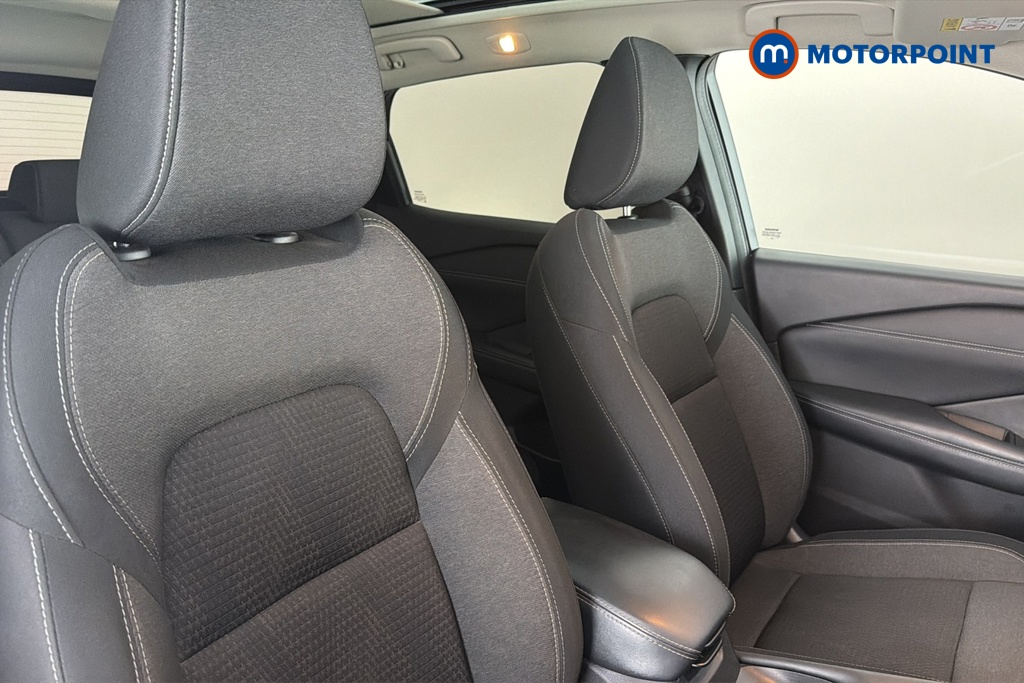 Nissan Qashqai N-Connecta Manual Petrol SUV - Stock Number (1678968) - 22nd supplementary image