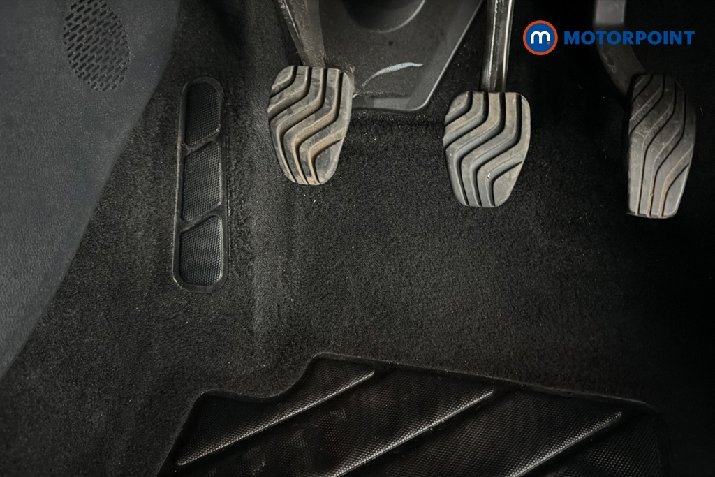 Nissan Qashqai N-Connecta Manual Petrol SUV - Stock Number (1678968) - 24th supplementary image