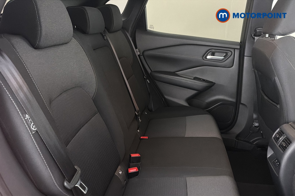 Nissan Qashqai N-Connecta Manual Petrol SUV - Stock Number (1678968) - 25th supplementary image
