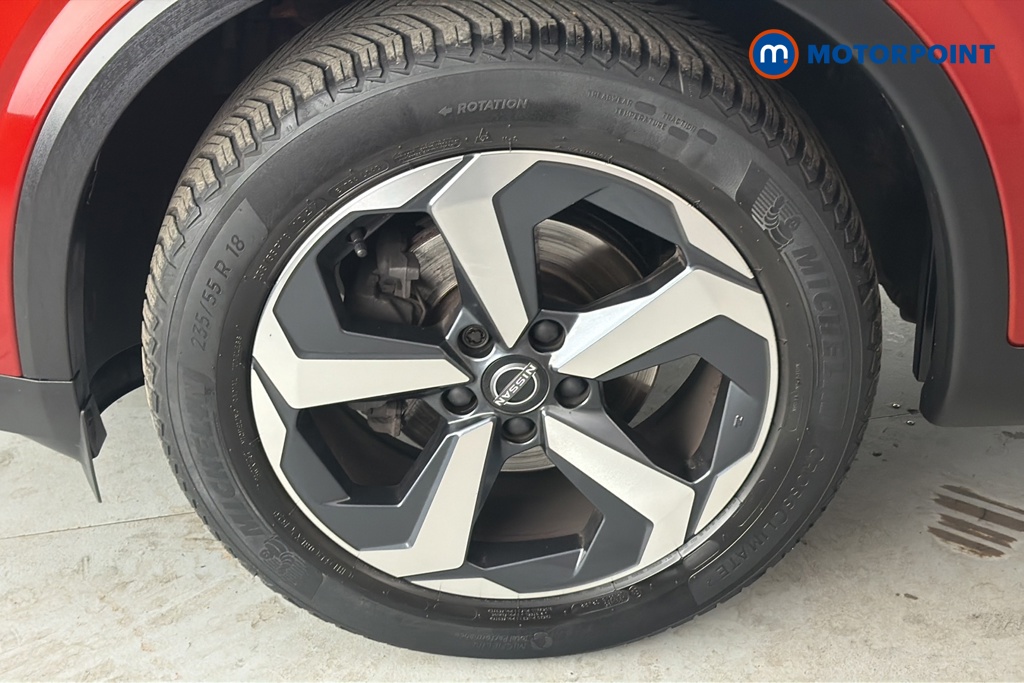Nissan Qashqai N-Connecta Manual Petrol SUV - Stock Number (1678968) - 44th supplementary image