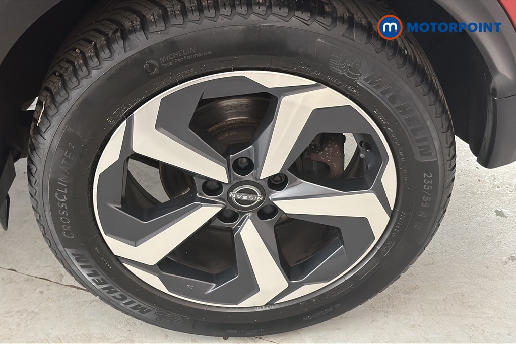 Nissan Qashqai N-Connecta Manual Petrol SUV - Stock Number (1678968) - 45th supplementary image