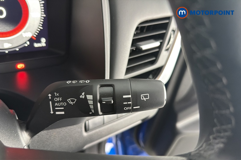 Nissan Qashqai N-Connecta Manual Petrol SUV - Stock Number (1678970) - 6th supplementary image