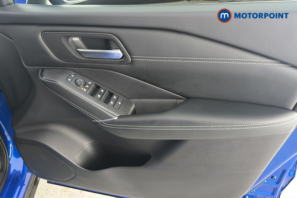 Nissan Qashqai N-Connecta Manual Petrol SUV - Stock Number (1678970) - 18th supplementary image