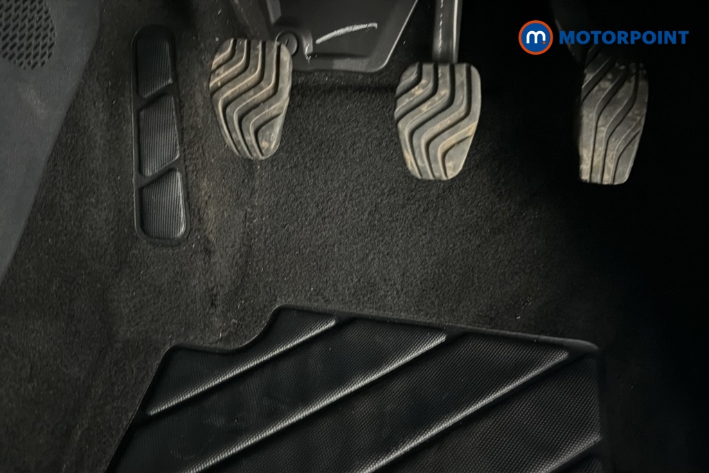 Nissan Qashqai N-Connecta Manual Petrol SUV - Stock Number (1678970) - 24th supplementary image