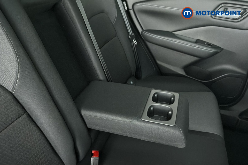 Nissan Qashqai N-Connecta Manual Petrol SUV - Stock Number (1678970) - 26th supplementary image