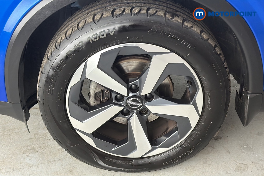 Nissan Qashqai N-Connecta Manual Petrol SUV - Stock Number (1678970) - 44th supplementary image