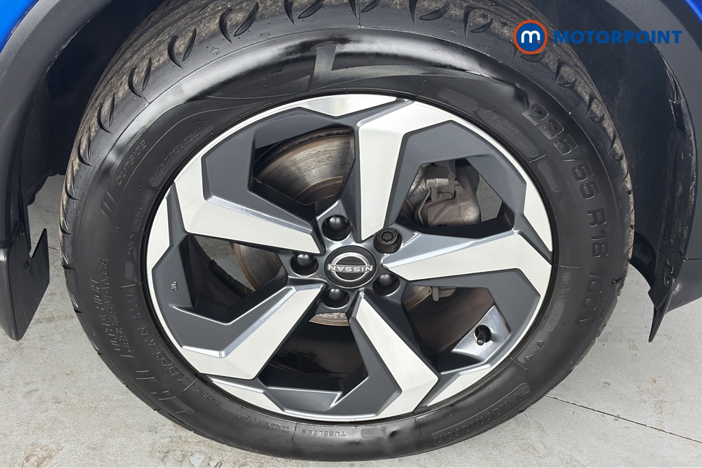 Nissan Qashqai N-Connecta Manual Petrol SUV - Stock Number (1678970) - 47th supplementary image