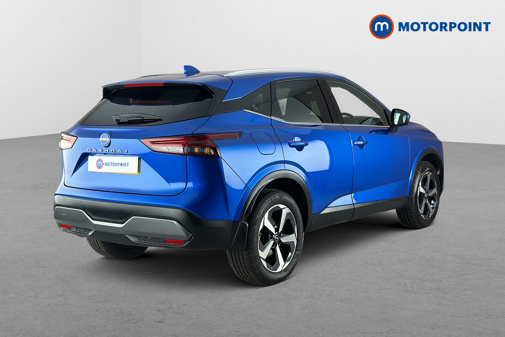 Nissan Qashqai N-Connecta Manual Petrol SUV - Stock Number (1678970) - Passenger side rear corner