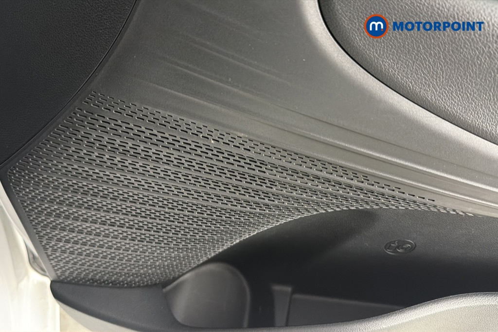 Hyundai I20 Advance Automatic Petrol Hatchback - Stock Number (1679244) - 21st supplementary image
