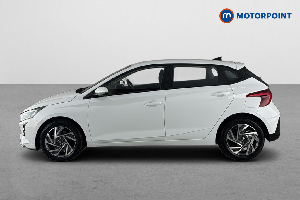 Hyundai I20 Advance Automatic Petrol Hatchback - Stock Number (1679244) - Drivers side