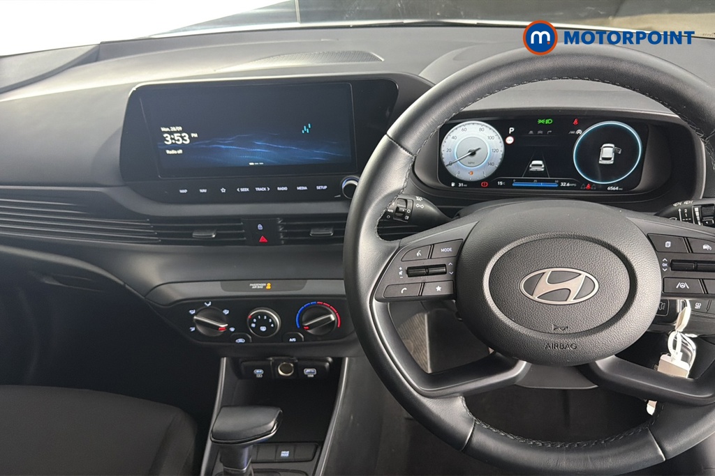 Hyundai I20 Advance Automatic Petrol Hatchback - Stock Number (1679244) - 1st supplementary image