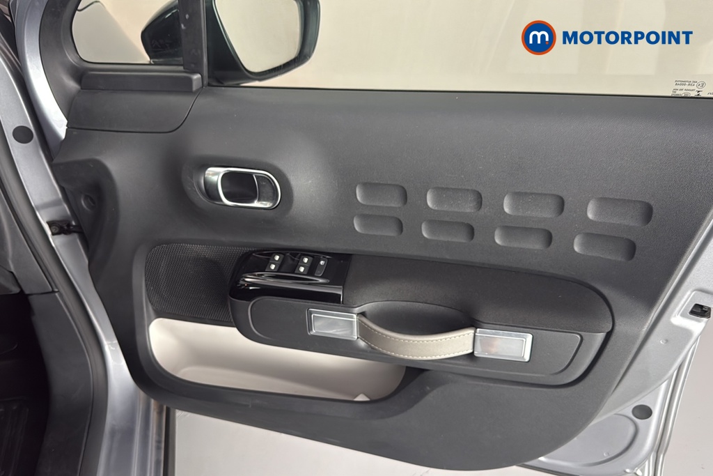 Citroen C3 Shine Manual Petrol Hatchback - Stock Number (1679673) - 18th supplementary image