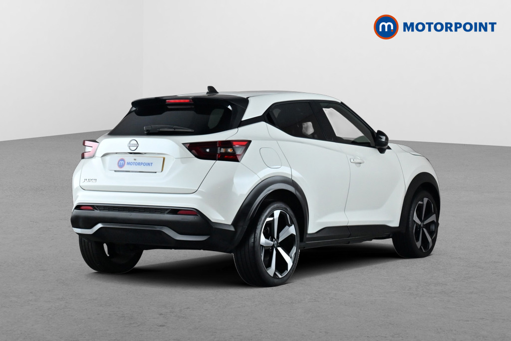 Nissan Juke Tekna Manual Petrol SUV - Stock Number (1679700) - Passenger side rear corner