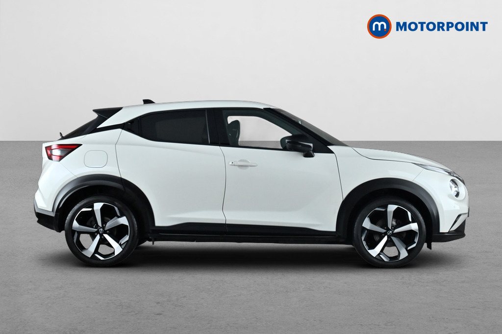 Nissan Juke Tekna Manual Petrol SUV - Stock Number (1679700) - Passenger side
