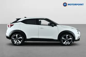 Nissan Juke Tekna Manual Petrol SUV - Stock Number (1679700) - Passenger side