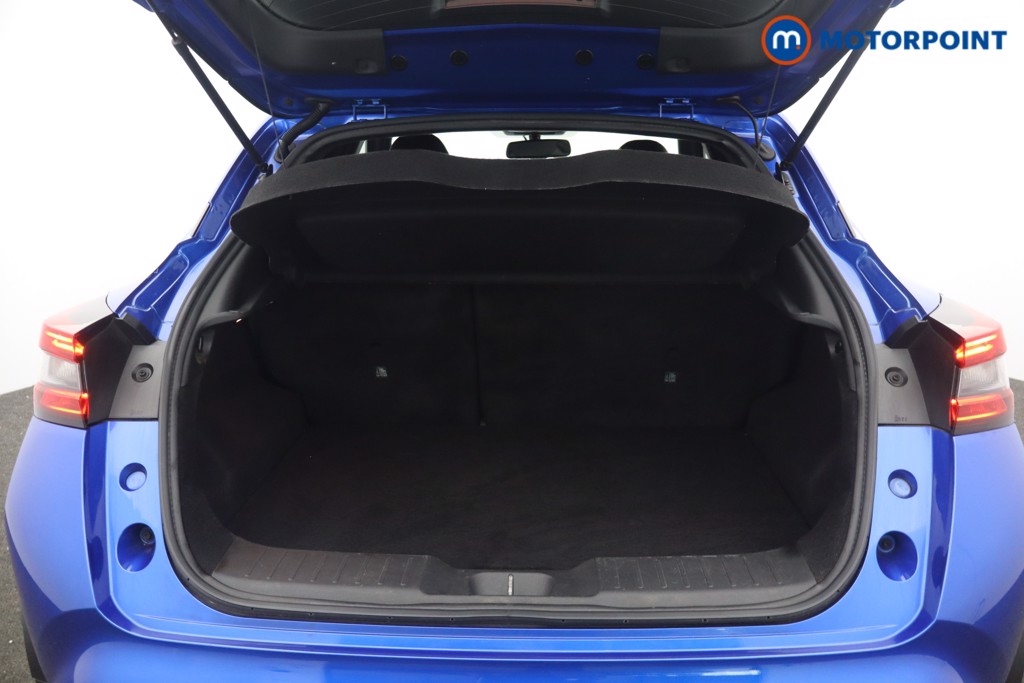 Nissan Juke N-Connecta Manual Petrol SUV - Stock Number (1679908) - 13th supplementary image