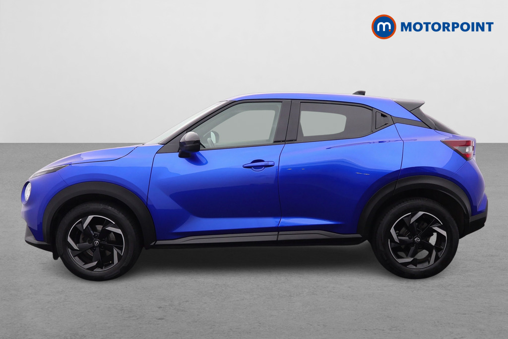 Nissan Juke N-Connecta Manual Petrol SUV - Stock Number (1679908) - Passenger side