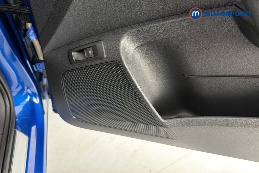 Skoda Karoq Sportline Automatic Petrol SUV - Stock Number (1679926) - 21st supplementary image