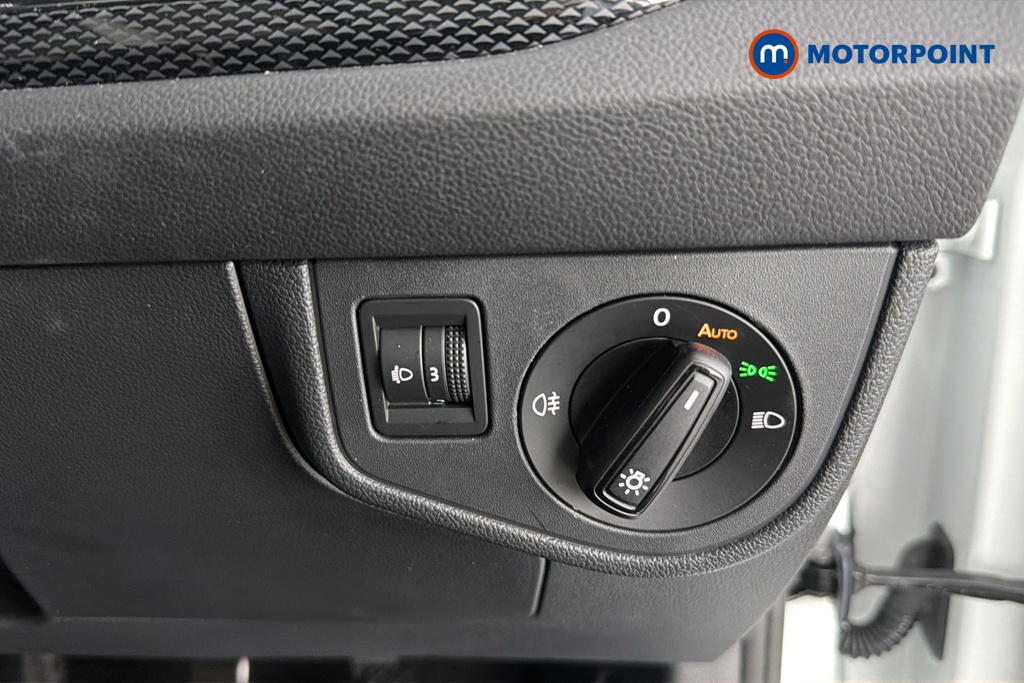 Volkswagen Polo Life Manual Petrol Hatchback - Stock Number (1680203) - 11th supplementary image