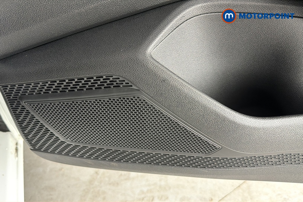 Volkswagen Polo Life Manual Petrol Hatchback - Stock Number (1680203) - 21st supplementary image