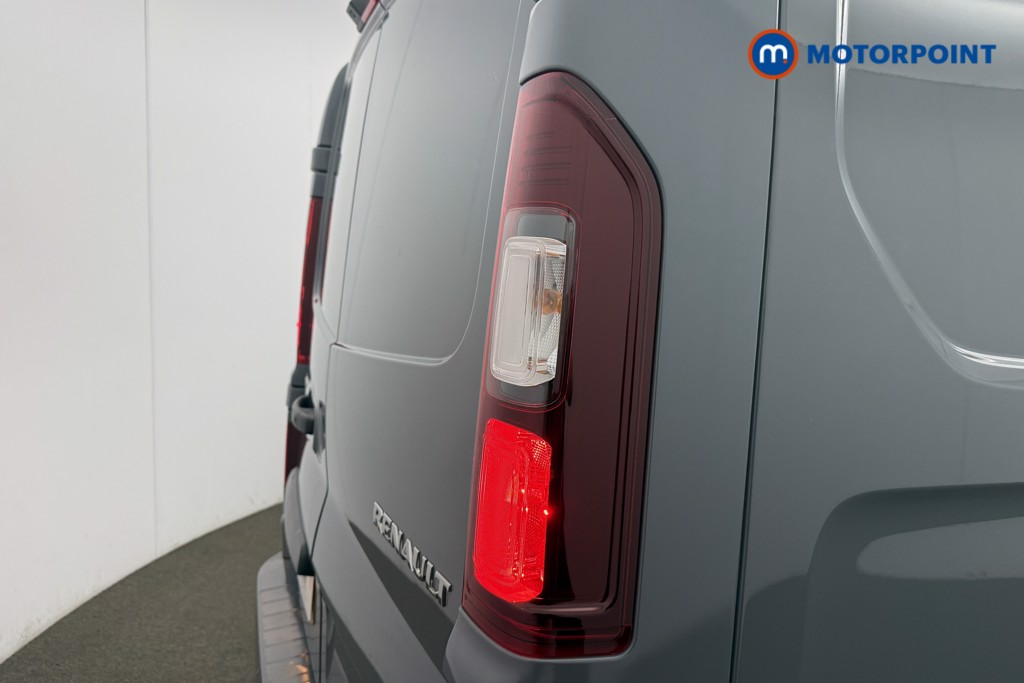 Renault Trafic Extra Sport Automatic Diesel Panel Van - Stock Number (1680818) - 25th supplementary image