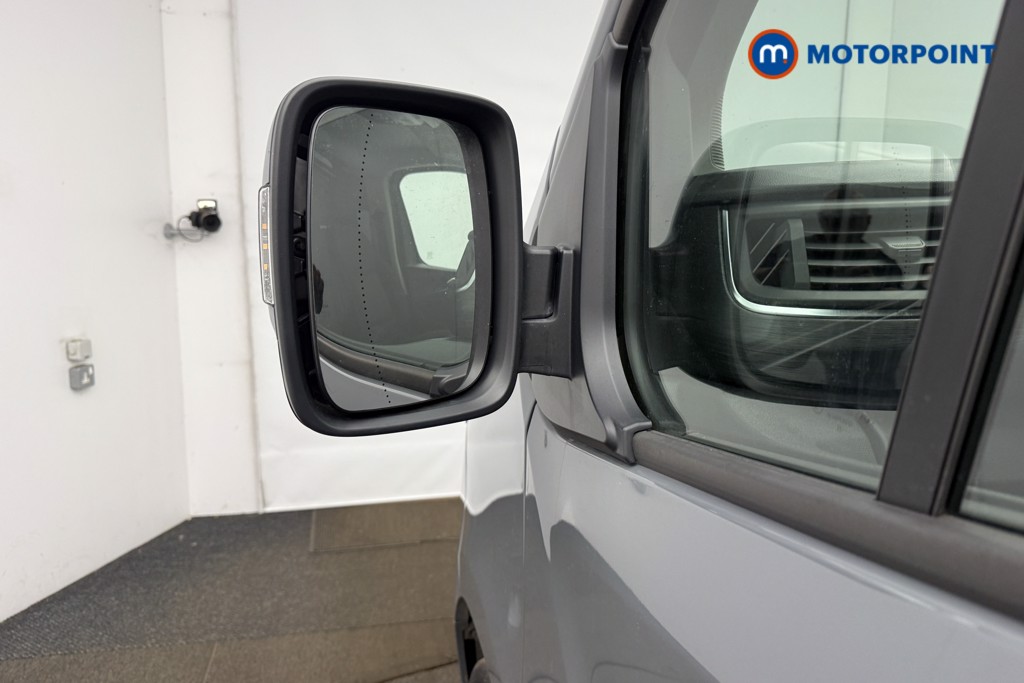 Renault Trafic Extra Sport Automatic Diesel Panel Van - Stock Number (1680818) - 29th supplementary image