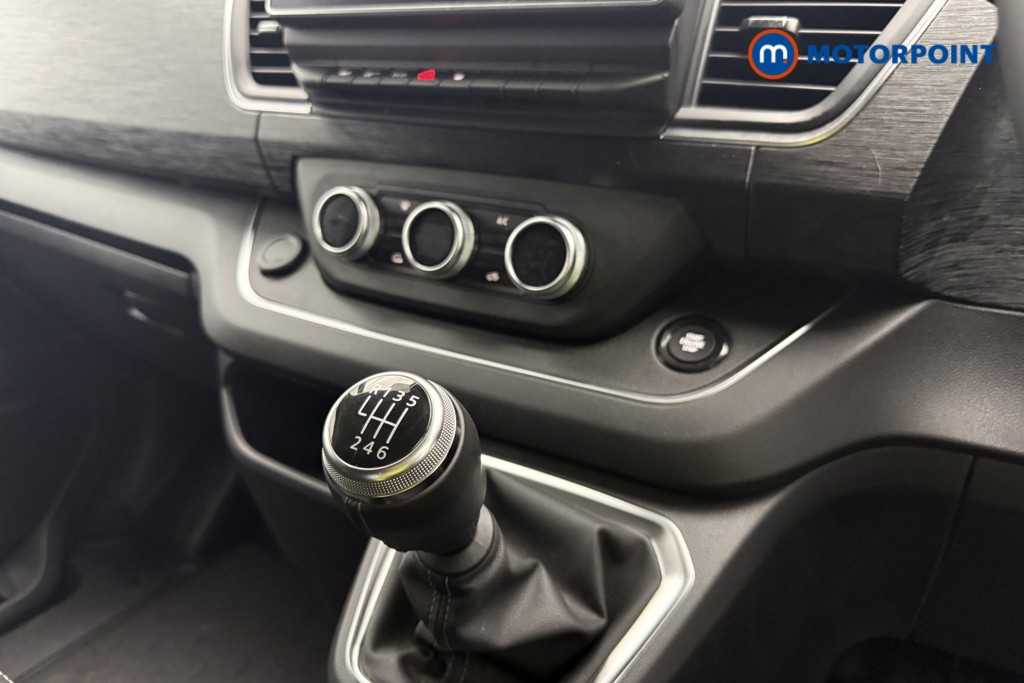 Renault Trafic Extra Sport Manual Diesel Panel Van - Stock Number (1680820) - 12th supplementary image