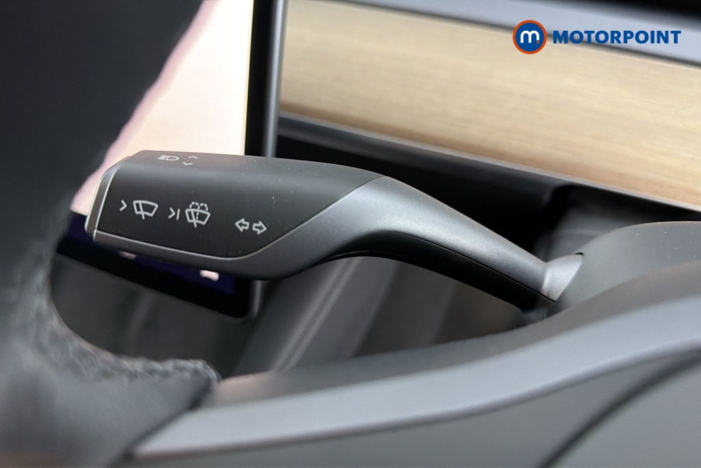 Tesla Model Y Long Range Automatic Electric SUV - Stock Number (1681111) - 5th supplementary image