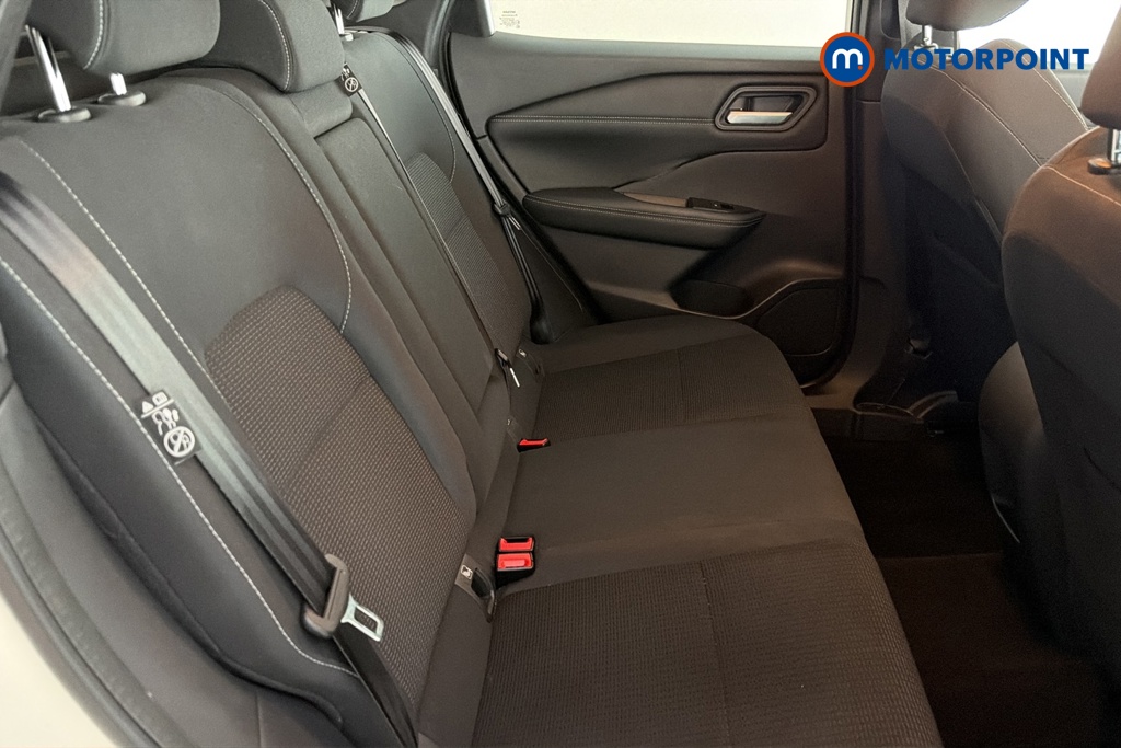Nissan Qashqai Acenta Premium Automatic Petrol SUV - Stock Number (1681865) - 25th supplementary image